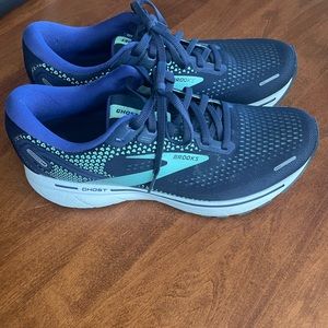 Brooks Ghost 14 Running Shoes - LIKE NEW!